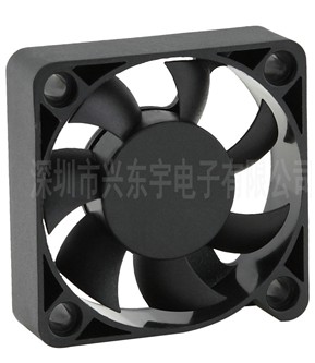 “學(xué)以致用”【舞臺燈光散熱風扇】基本工作原理！