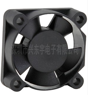 【電飯煲散熱風(fēng)扇】轉(zhuǎn)子平衡軸心在哪里？